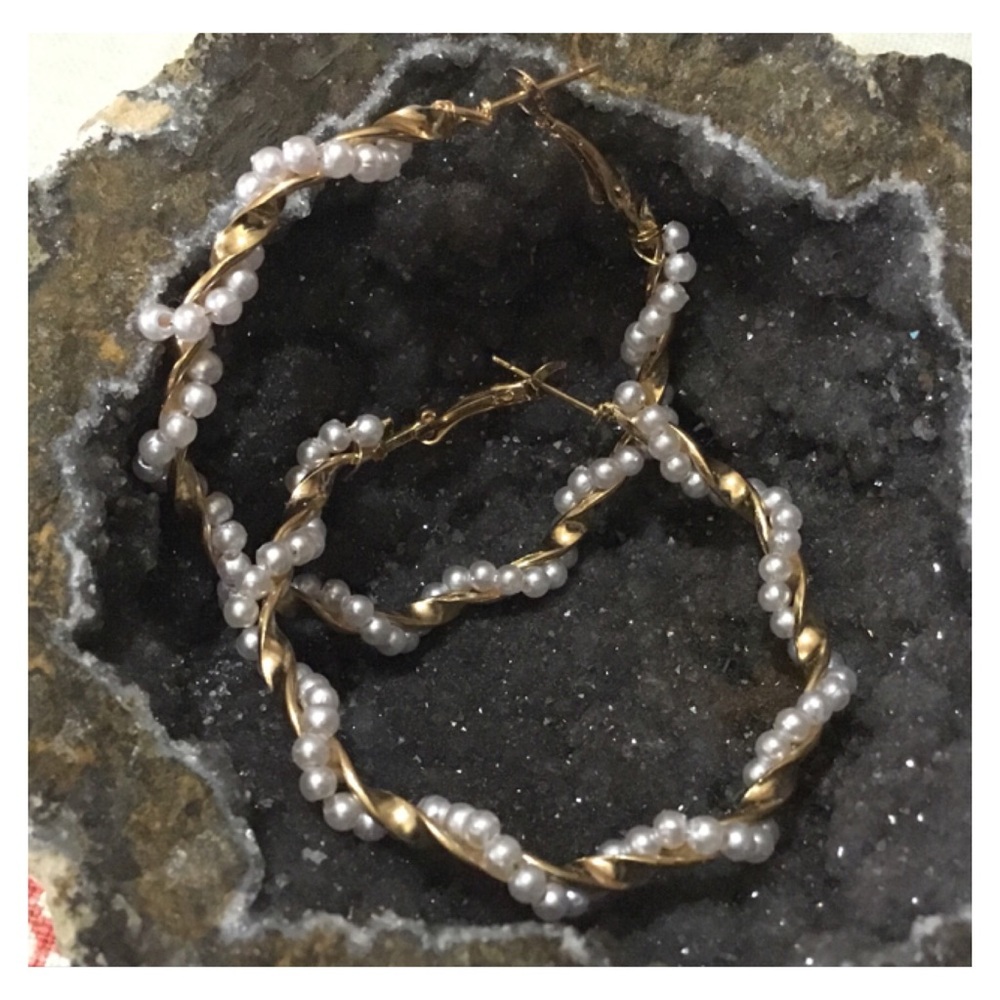 Shiny Twisted Gold Pearl Hoops